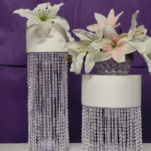 Set of 3 Round Deluxe Teardrop Acrylic Crystal Cake Stand with LED Light - Picture 10 of 11